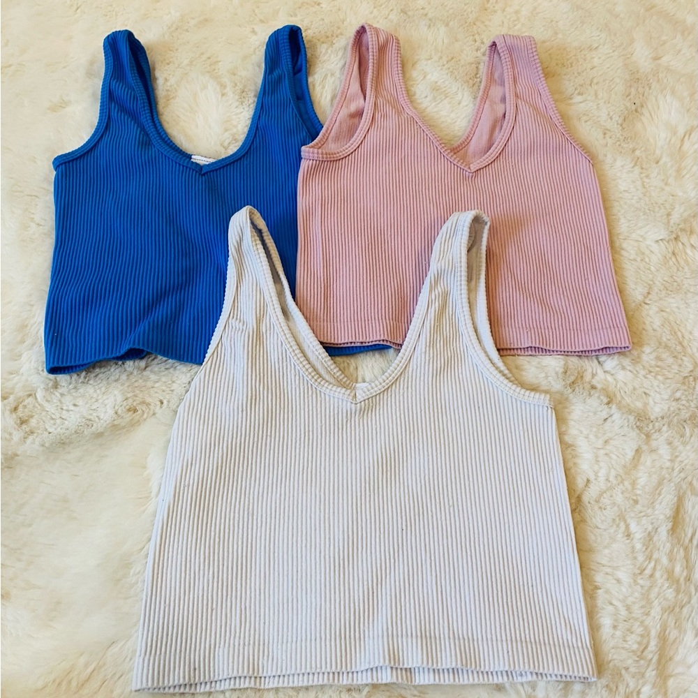 Suzette Collection Ribbed Cropped Tanks - Picture 2 of 6